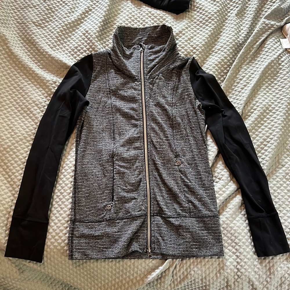 Lululemon full zip jacket